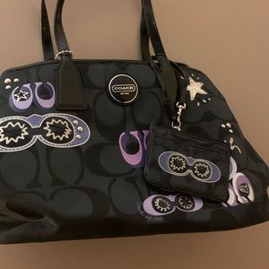 Coach Shoulder Bag with small ID wallet